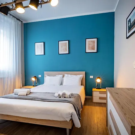 Апартаменты Yd Ghirlandaio Cozy