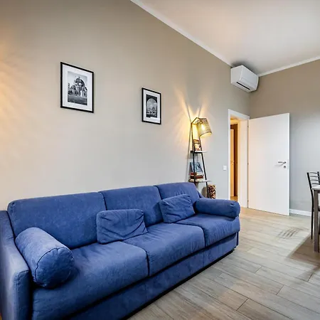 Апартаменты Yd Ghirlandaio Cozy