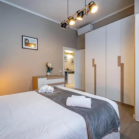 Yd Ghirlandaio Cozy